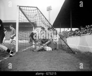 Charles nimmt einen zwei-Tore-Abschied League Soccer Stockfoto