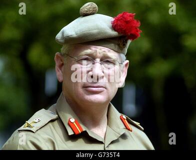 Sir Alistair Irwin Verteidigung schneidet Stockfoto