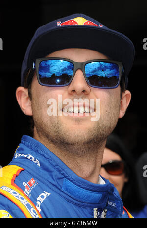 Motorsport - Dunlop MSA British Touring Car Championship - Oulton Park. Der amtierende Dunlop BTCC Champion 2013, Andrew Jordan. Stockfoto