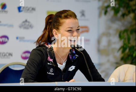 Agnieszka Radwanska aus Polen spricht auf einer Pressekonferenz während des Aegon International Tournament im Devonshire Park, Eastbourne, Südengland. Juni 20, 2016. Simon Dack / Tele-Bilder Stockfoto