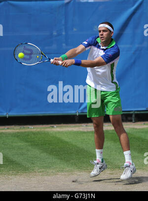 Der Luxemburger Gilles Muller im Einsatz gegen den Australier Samuel Groth während der AEGON Nottingham Challenge im Nottingham Tennis Center, Nottingham. Stockfoto