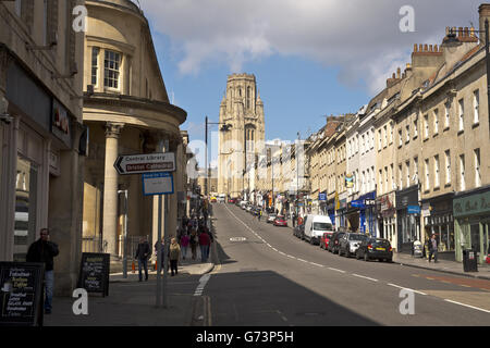 Blick Auf Die Stadt - Bristol. Blick auf die Park Street in Richtung Wills Memorial Building Stockfoto