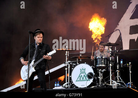 Download Festival 2014 - Tag Zwei - Donington Park. Patrick Stump von Fall Out Boy tritt am zweiten Tag des 2014 Download Festivals im Donington Park auf. Stockfoto