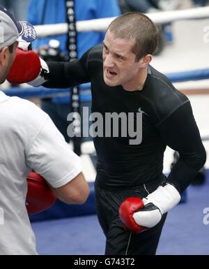 Boxen - Ricky Burns Öffentlichkeitsarbeit heraus - Braehead Einkaufszentrum Stockfoto