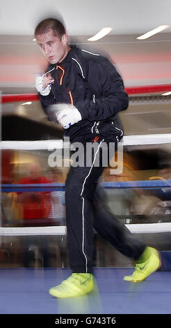 Ricky Burns während einer Trainingseinheit im Braehead Shopping Centre, Glasgow. Stockfoto