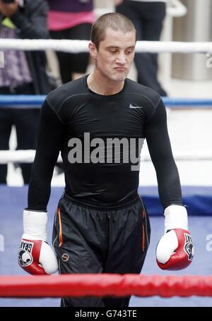 Ricky Burns während einer Trainingseinheit im Braehead Shopping Centre, Glasgow. Stockfoto