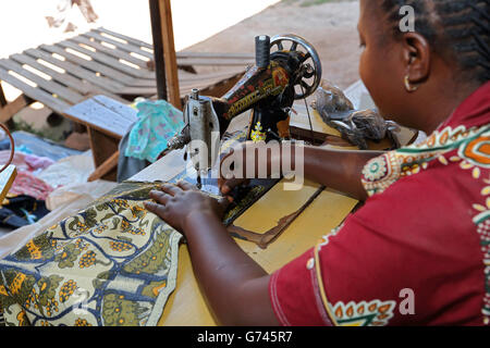 Nähmaschine, Solvezi, Sambia, Afrika Stockfoto