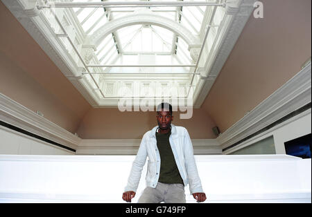 Nathan Stewart Jarrett bei einer Vorführung der neuen tv-Serie von Utopia auf der BAFTA in London. Stockfoto