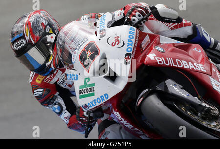 Moto - MCE British Superbike Championship - Rennen - Knockhill-Rennstrecke Stockfoto