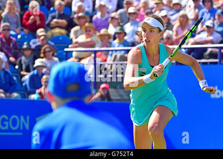 Johanna Konta (GB) spielen in Eastbourne, 21. Juni 2016. Stockfoto