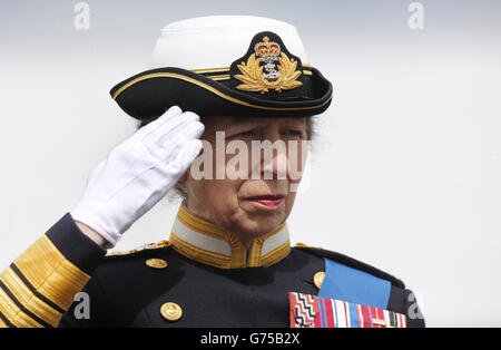 Die Prinzessin Royal nimmt am sechsten jährlichen Armed Forces Day in Stirling Teil. Stockfoto