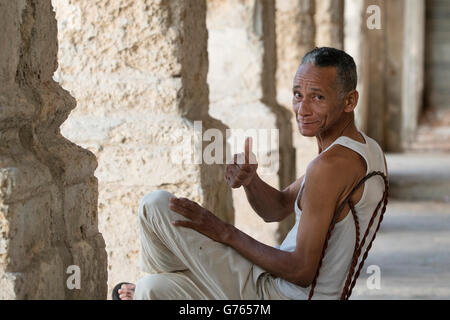 Porträt von einem lokalen Mann in Havanna, Kuba Stockfoto