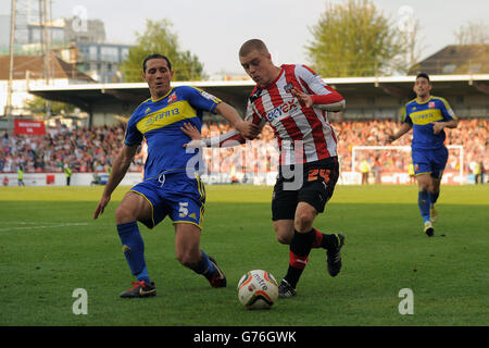 Fußball - Npower Football League One - Play Off - Semi Final - Rückspiel - Brentford V Swindon Town - Griffin Park Stockfoto