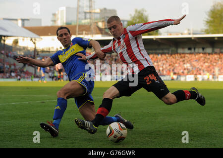 Fußball - Npower Football League One - Play Off - Semi Final - Rückspiel - Brentford V Swindon Town - Griffin Park Stockfoto