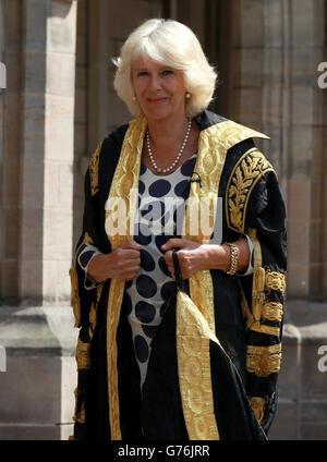 Die Herzogin von Cornwall kommt an der Universität von Aberdeen an, wo sie Abschlüsse bei einer Abschlussfeier in der Elphinstone Hall präsentieren wird. Stockfoto