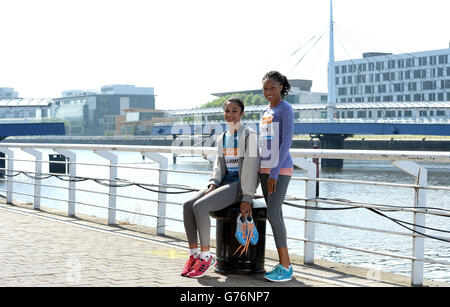 Leichtathletik - IAAF Diamond League - Allyson Felix und Jodie Williams Pressekonferenz - Crowne Plaza. Der britische Jodie Williams (links) und der US-amerikanische Allyson Felix (rechts) während einer Fotoanalzeit im Crowne Plaza, Glasgow. Stockfoto