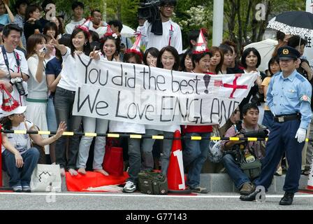 England-Ausfahrt japanischen fans Stockfoto