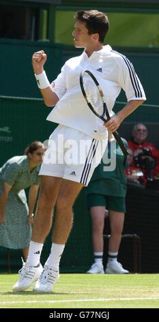 Henman V Llodra Stockfoto