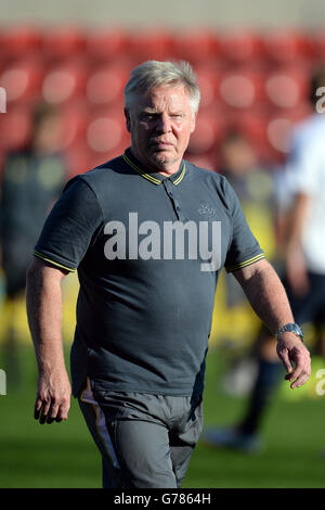 Fußball - vor der Saison freundlich - Swindon Town V Southampton - The County Ground. Southampton First Team Assistant Coach Sammy Lee Stockfoto