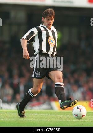 Fußball. Carling Premier League. Leicester City / Newcastle United. Phillippe Albert, Newcastle United Stockfoto