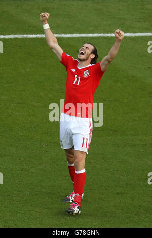 Wales' Gareth Bale feiert auf dem Schlusspfiff in der Runde der 16 Spiel im Parc de Princes, Paris. Stockfoto