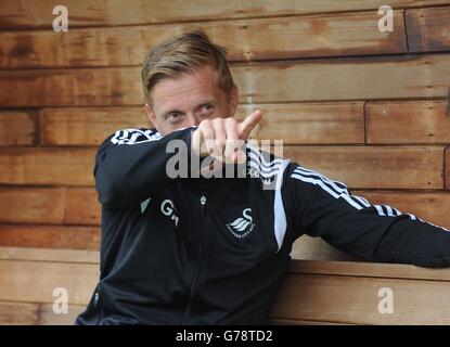 Fußball - vor der Saison freundlich - Plymouth Argyle / Swansea City - Home Park. Der Manager von Swansea City, Garry Monk, während des Freundschaftsspiel vor der Saison im Home Park, Plymouth. Stockfoto