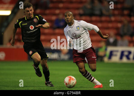 Fußball - Vorbereitungsspiel - Walsall V Aston Villa - Banken-Stadion Stockfoto