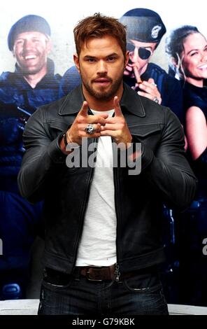 Kellan Lutz bei einem Fotocall für die Expendables III im Corinthia Hotel in London. Stockfoto