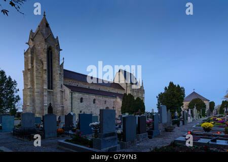 Pfarrei Annahme und späten Romanik Charnel, Allerheiligen, Bad Deutsch-Altenburg, Österreich, Niederösterreich, Niederösterreich, Stockfoto