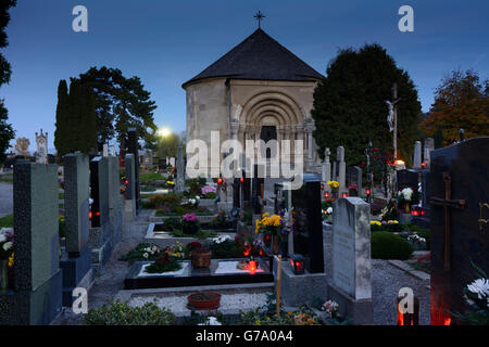 späten Romanik Charnel, Allerheiligen, Bad Deutsch-Altenburg, Österreich, Niederösterreich, Niederösterreich, Donau Stockfoto