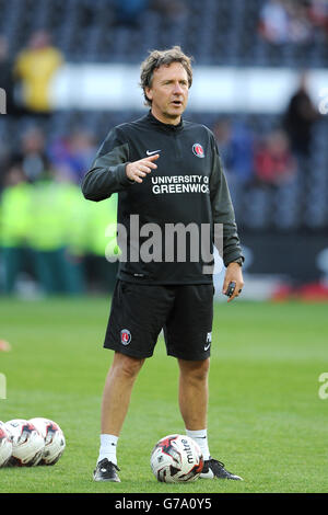 Fußball - Capital One Cup - zweite Runde - Derby County / Charlton Athletic - iPro Stadium. Charlton Athletic Senior Professional Development Coach Patrick Van Houdt Stockfoto