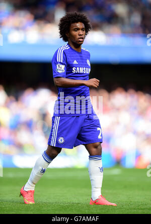 Chelsea's Willian während des Spiels der Barclays Premier League in Stamford Bridge, London. DRÜCKEN SIE VERBANDSFOTO. Bilddatum: Samstag, 23. August 2014. Siehe PA Geschichte FUSSBALL Chelsea. Bildnachweis sollte lauten: Adam Davy/PA Wire. Stockfoto