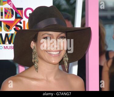 MTV Video Music Awards 2004. Sängerin Jennifer Lopez kommt für die MTV Video Music Awards in der American Airlines Arena in Miami, Florida. Stockfoto