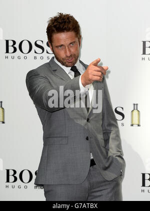 Gerard Butler während einer Auftaktveranstaltung für Boss in Flaschen im Westfield Shopping Centre, Shepherds Bush, London. Stockfoto