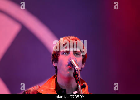 Leeds Festival 2014 - Tag Drei. Jake Bugg tritt am dritten Tag des Leeds Festivals im Bramham Park, Leeds, auf. Stockfoto