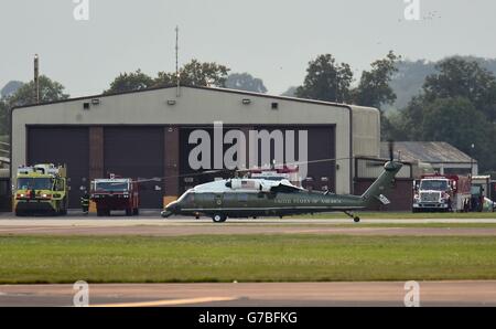 Marine One mit US-Präsident Barrack Obama Taxis zum Start in RAF Fairford in Gloucestershire. Stockfoto