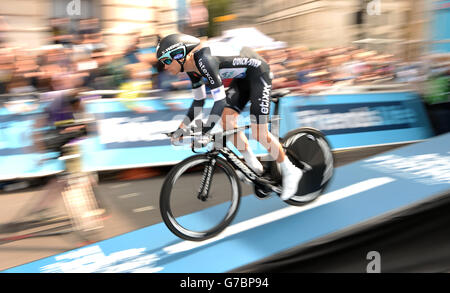 Radfahren - 2014 Tour of Britain - Individual Time Trial - London. Julian Vermote von Omega Pharma-QuickStep startet im Individual Time Trial während der achten Etappe der Tour of Britain 2014 in London Stockfoto