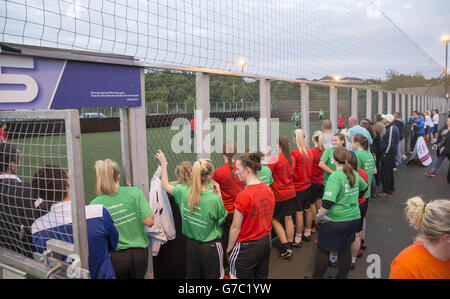 Fußball - StreetGames Football Pools Fives - Glasgow Regional Final - Ziele Fußball Komplex Stockfoto