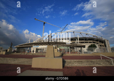 Das J. Havelange Olympic Stadium ist der Gastgeber der Olympischen Spiele 2016 in Rio, die im Bau sind und vor Ort als „Engenhao“ bekannt sind (nach dem Viertel Engenho de Dentro, in dem es sich befindet), das die Leichtathletik-Leichtathletik-Veranstaltungen während der Olympischen und Paralympischen Spiele ausrichten wird. Stockfoto