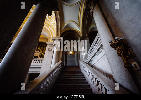 Das Innere der Connecticut State Library in Hartford, Connecticut. Stockfoto