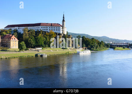 Děčín Schloss am Fluss Labe (Elbe), Děčín (bekannt), Tschechische Republik, Ustecky, Aussiger Region, Region Ústí Nad Labem, Stockfoto