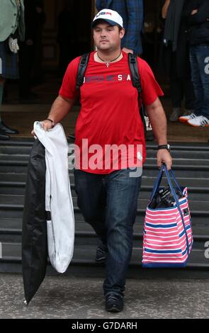 Golf - 40. Ryder Cup - Abreise des US-Teams - Gleneagles. Der US-Amerikaner Patrick Reed verlässt das Gleneagles Hotel, Perthshire. Stockfoto