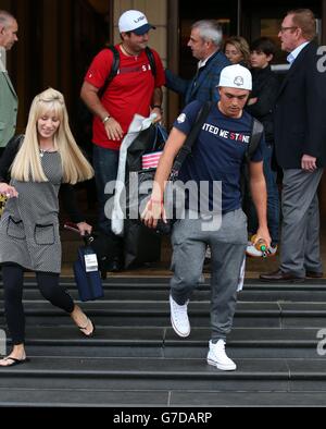 Golf - 40. Ryder Cup - Abreise des US-Teams - Gleneagles. Rickie Fowler aus den USA verlässt das Gleneagles Hotel, Perthshire. Stockfoto