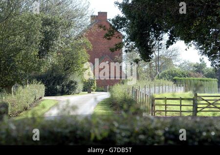 Darley Oaks Farm, Newchurch ein Zuchtzentrum für Meerschweinchen, das in der Forschung eingesetzt wird und mit einem Angriff auf ein Grab in der St. Peter's Church im nahegelegenen Dorf Yoxall in der Nähe von Burton-upon-Trent, Staffordhire, in Verbindung steht. Stockfoto