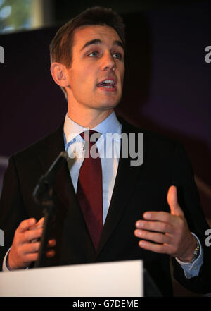 Rugby Union - European Rugby Launch - Twickenham. Alex Payne von Sky Sports stellt den Start während des European Rugby Launch in Twickenham, London, vor. Stockfoto