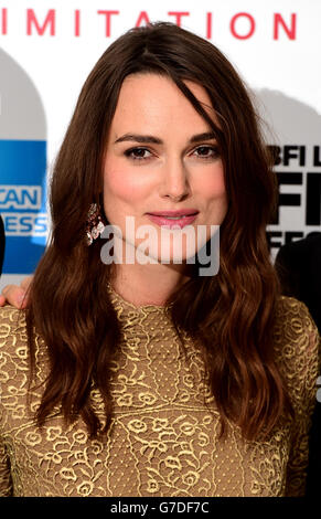 Keira Knightley nimmt an der Eröffnungsgala des BFI London Filmfestivals von The Imitation Game im Odeon-Kino am Leicester Square, London, Teil. Stockfoto