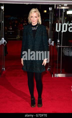 Lauren Laverne bei der Eröffnungsgala des BFI London Filmfestivals von The Imitation Game im Odeon-Kino am Leicester Square, London. Stockfoto