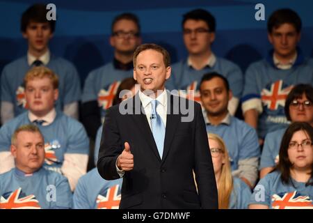 Grant Shapps, Vorsitzender der Konservativen Partei, spricht im Rahmen der Jahreskonferenz der Konservativen Partei 2014 im ICC in Birmingham. Stockfoto