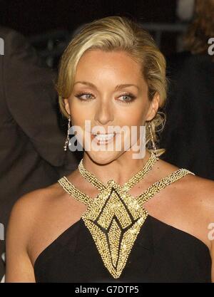 Die Schauspielerin Jane Krakowski kommt zur Filmpremiere von „Alfie“ im Ziegfield Theater in New York City, USA. Stockfoto