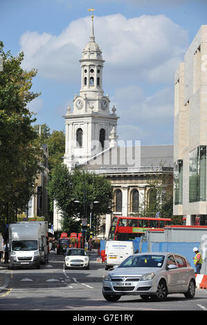 Eine allgemeine Ansicht der St Alfege Church, in Greenwich, südöstlich von London. Stockfoto